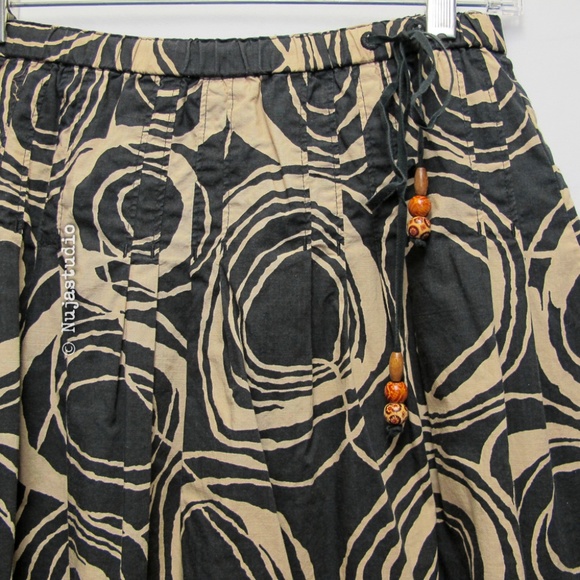 Old Navy Print Cotton Skirt - Picture 2 of 8